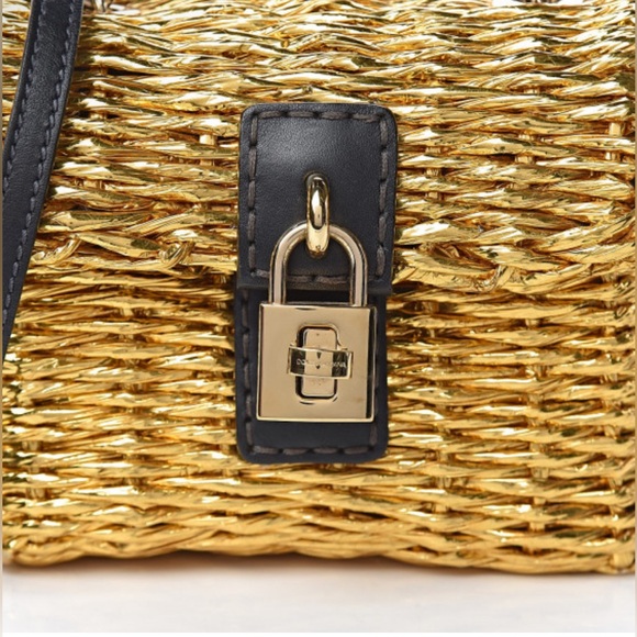 DOLCE & GABBANA Metallic Woven Raffia Bag Gold 2022 with COA spring fashion week - Picture 16 of 17